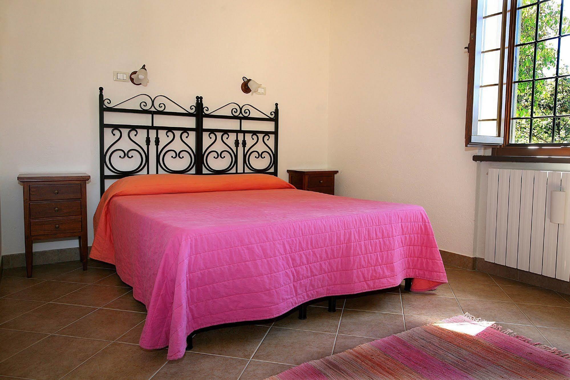 B&B Podere Bramapane Montelungo Superiore Exterior photo